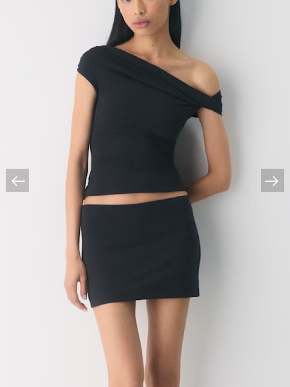Aritzia Ravish Top - Picture 2 of 4
